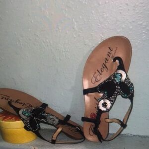 Cherish Black and Green Sandals